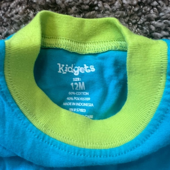 Kidgets tee - Picture 2 of 3